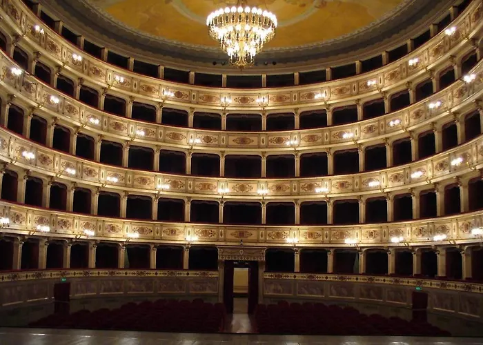 Marcheamore - Bottega Di Giacomino For Art Lovers, With Private Courtyard