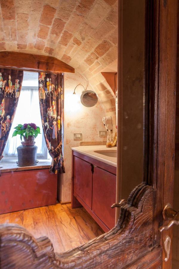 Marcheamore - Bottega Di Giacomino For Art Lovers, With Private Courtyard Apartment Fermo